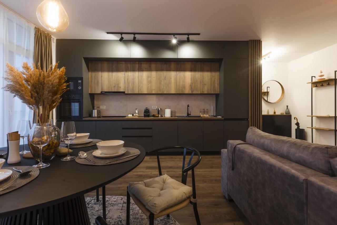 Apartment Near Iulius Mall With Balcony & Private Parking 티미쇼아라 외부 사진