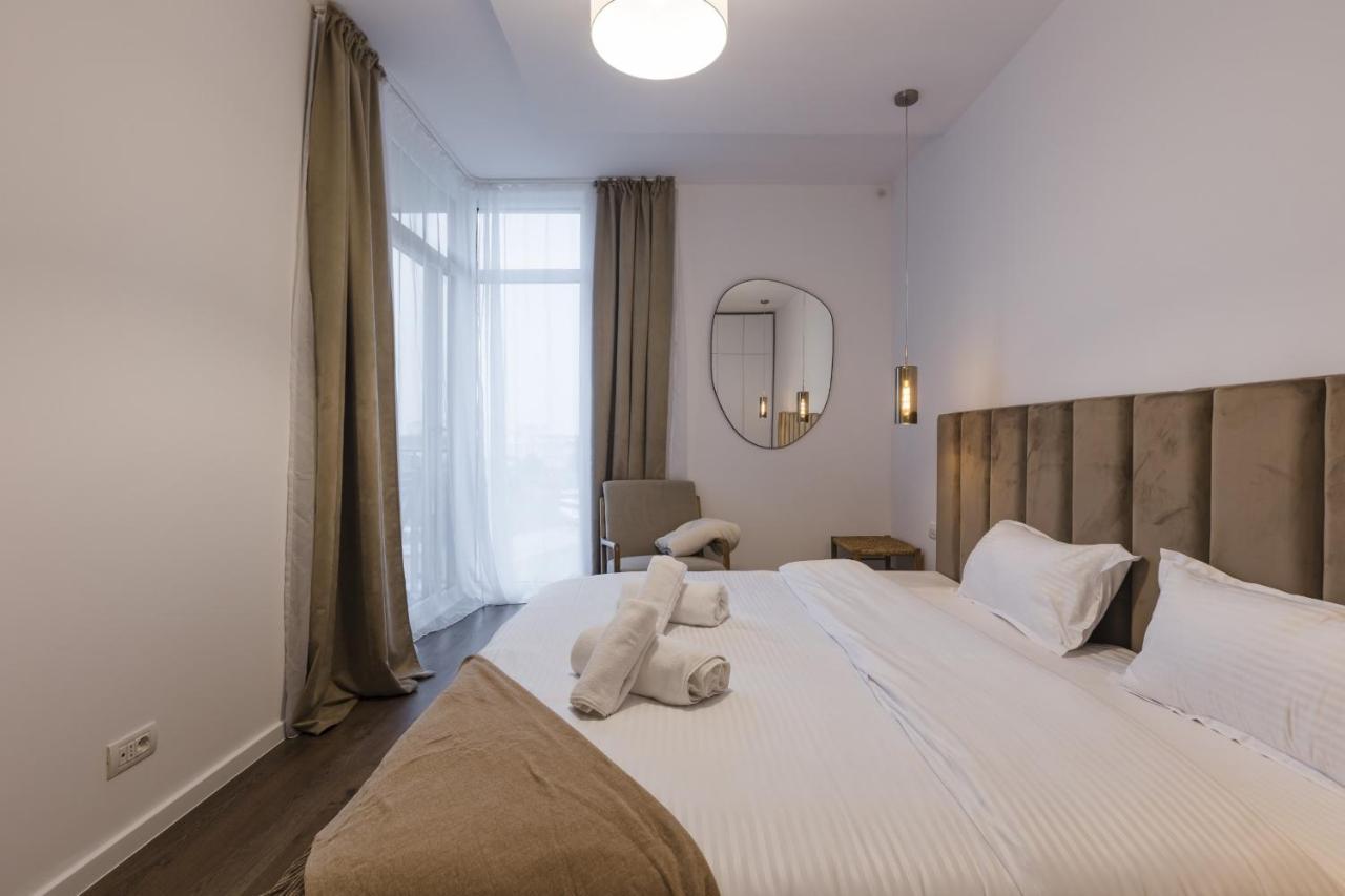 Apartment Near Iulius Mall With Balcony & Private Parking 티미쇼아라 외부 사진