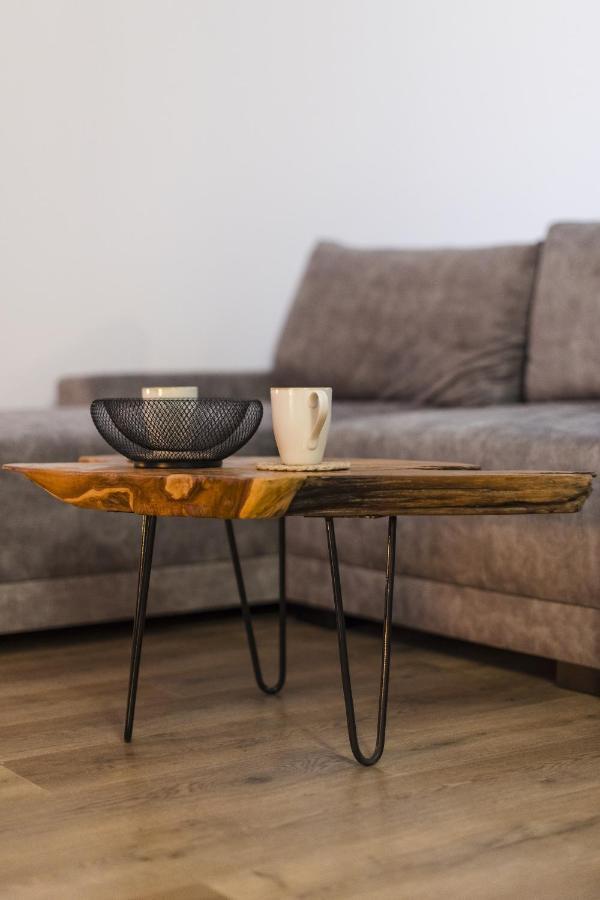 Apartment Near Iulius Mall With Balcony & Private Parking 티미쇼아라 외부 사진