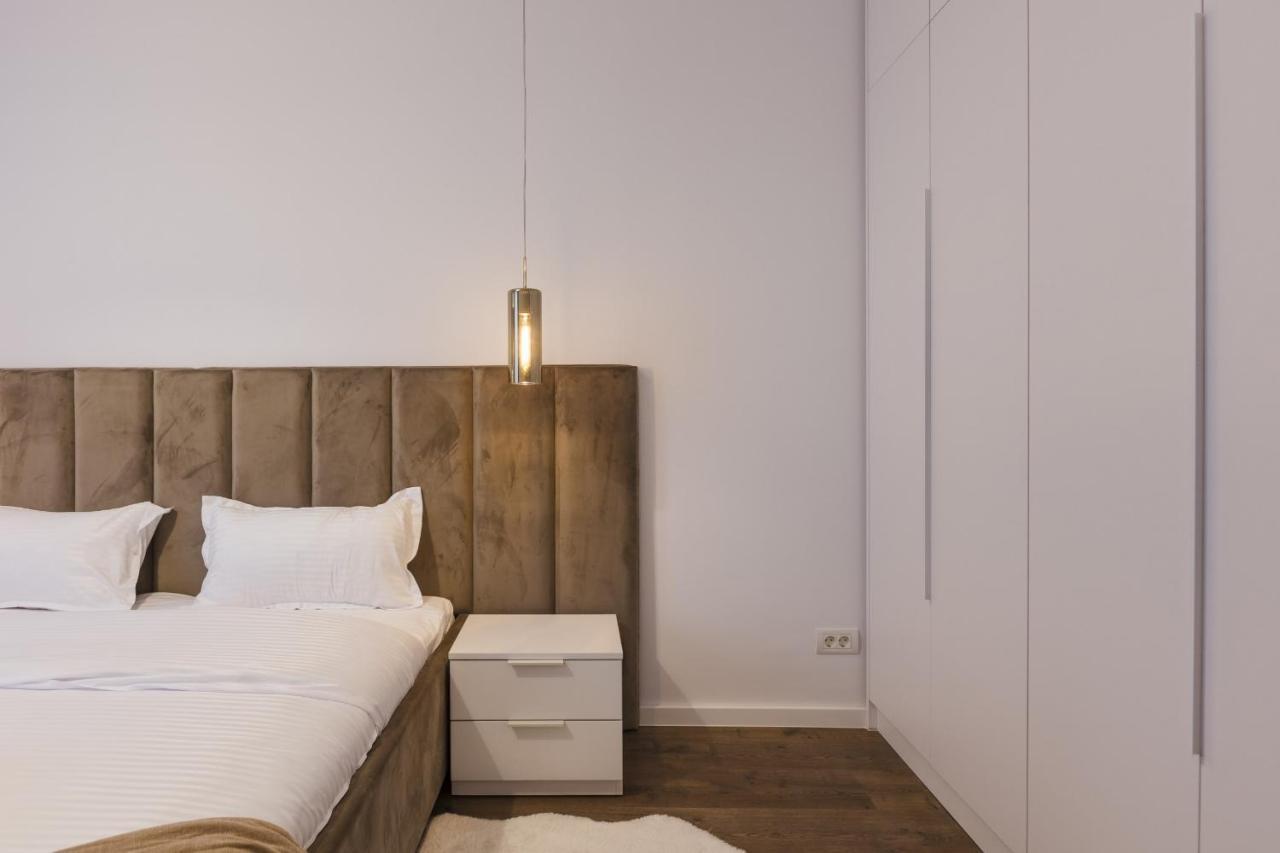 Apartment Near Iulius Mall With Balcony & Private Parking 티미쇼아라 외부 사진